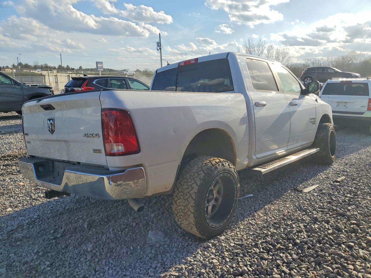2019 Dodge RAM 1500 Classic SLT