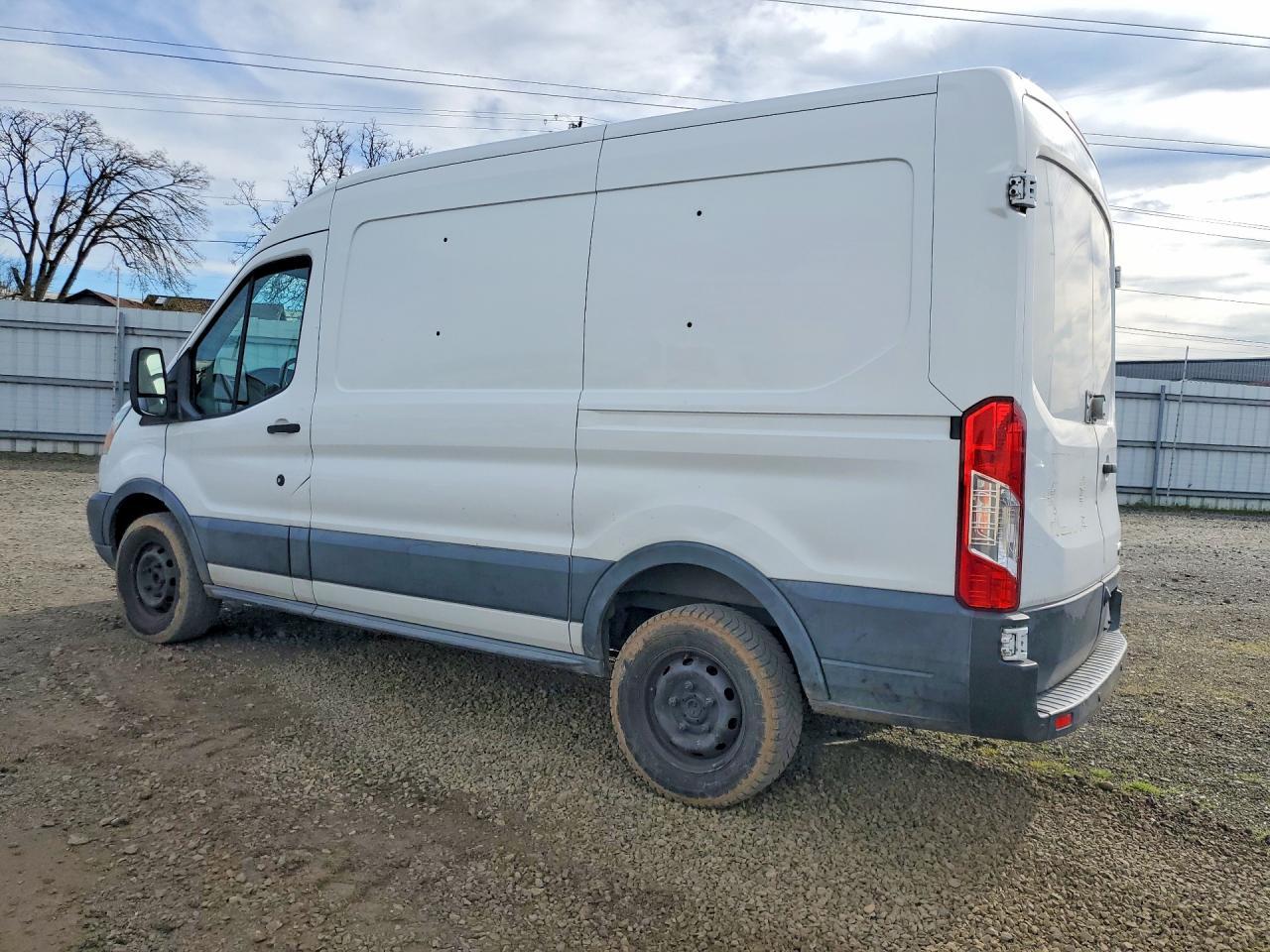 2015 Ford Transit 250 Delivery Van