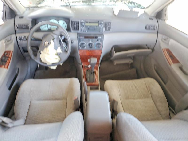 2004 Toyota Corolla le