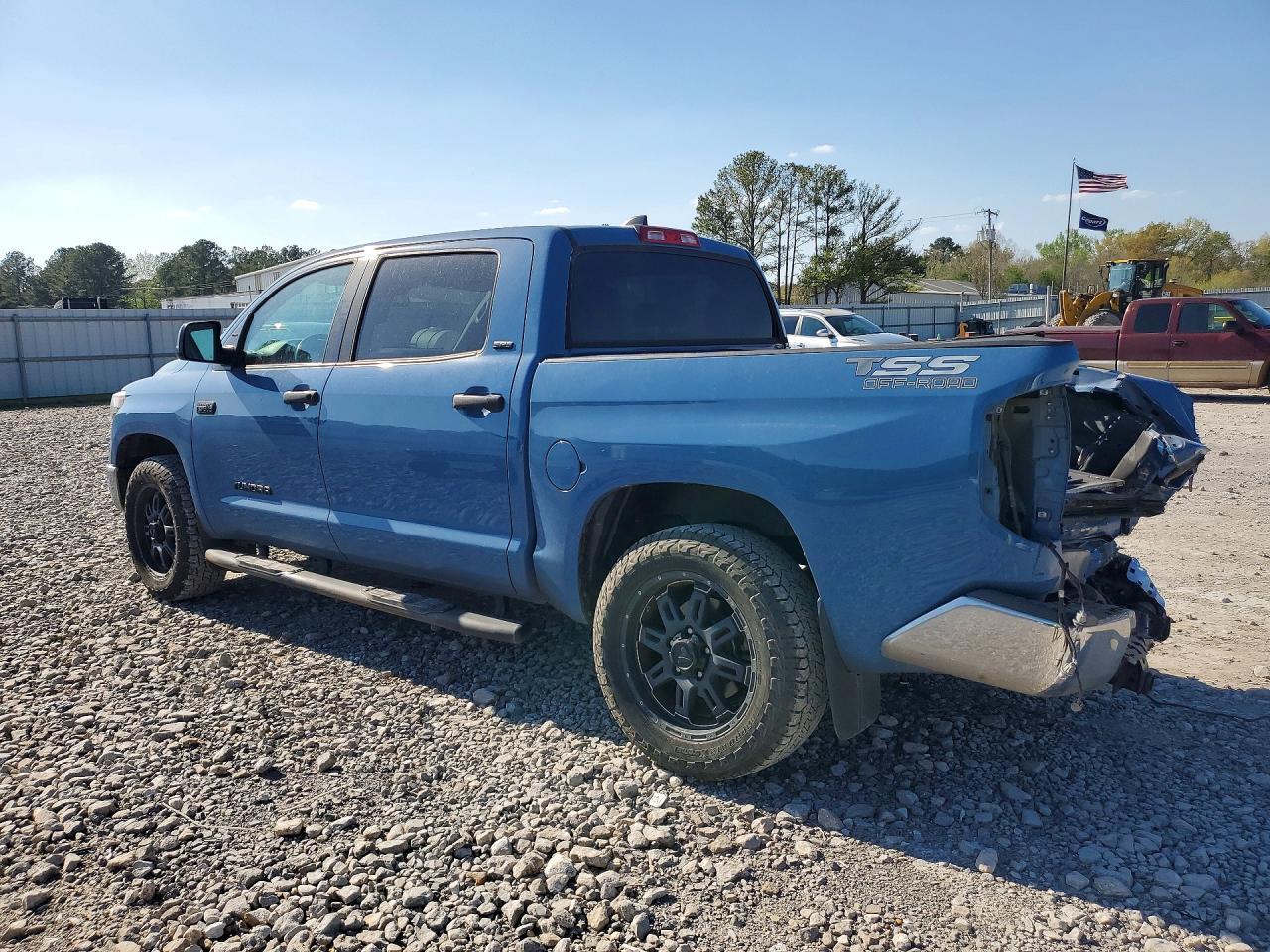 2020 Toyota Tundra SR5