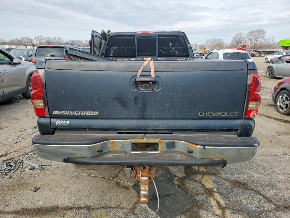 2005 Chev/geo Truck Medium DUTY/BOX Trucks