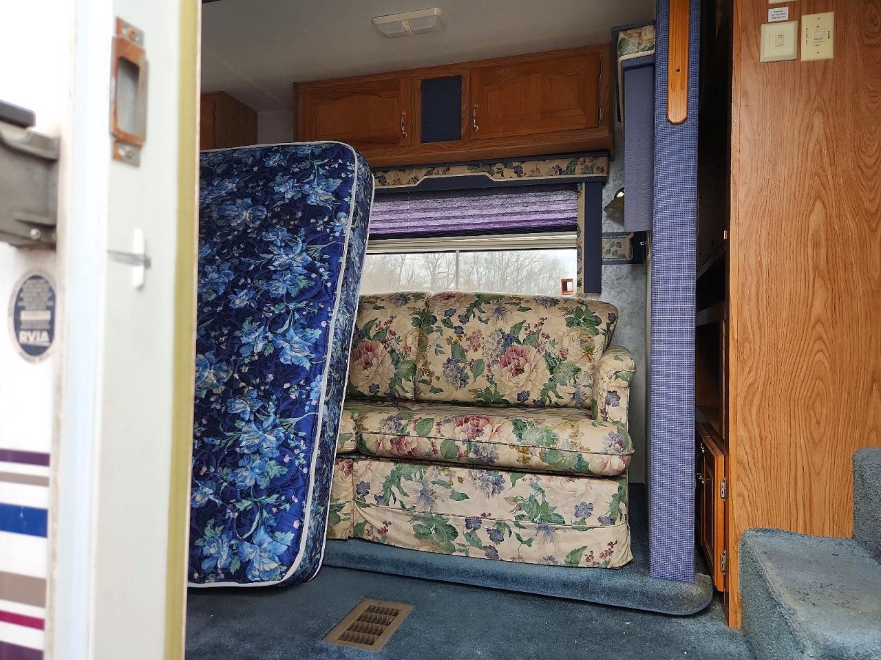 2001 Cedar Creek 2001 Forest River Cedar Creek Camper