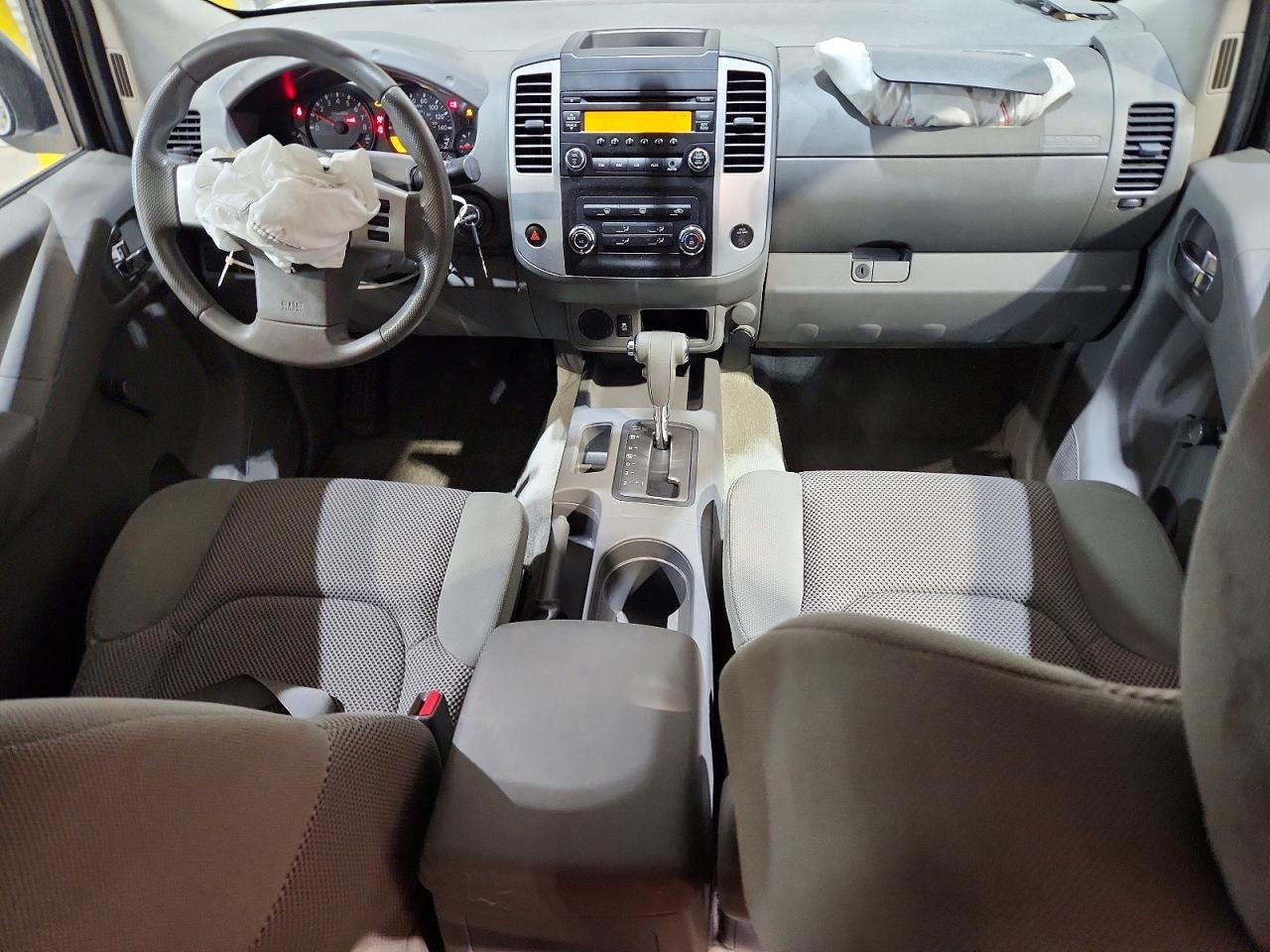2014 Nissan Frontier S