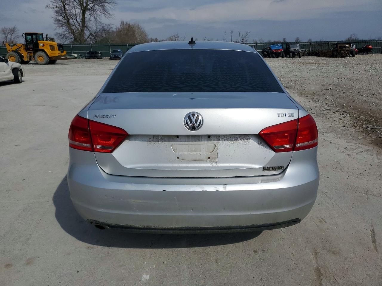 2013 Volkswagen Passat se