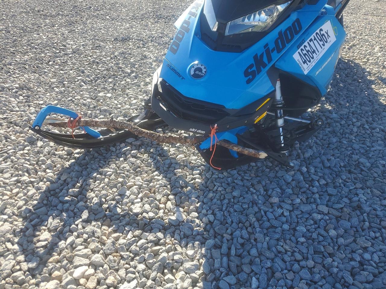 2020 Skidoo Summit 850