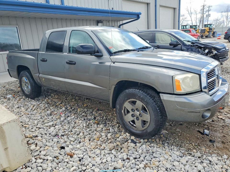 2006 Dodge Dakota Quad SLT