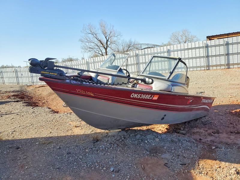 2014 Tracker Tracker