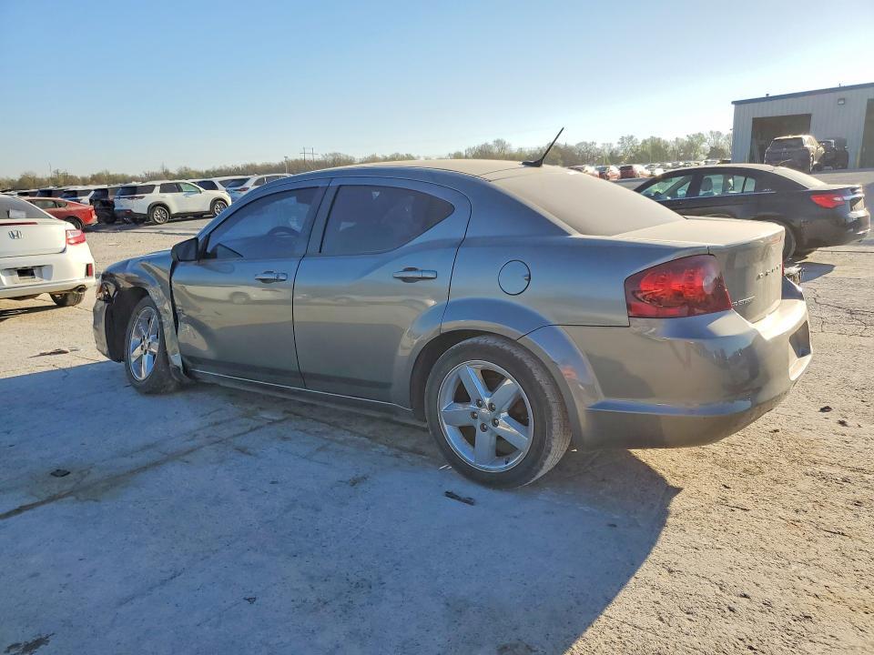 2013 Dodge Avenger se
