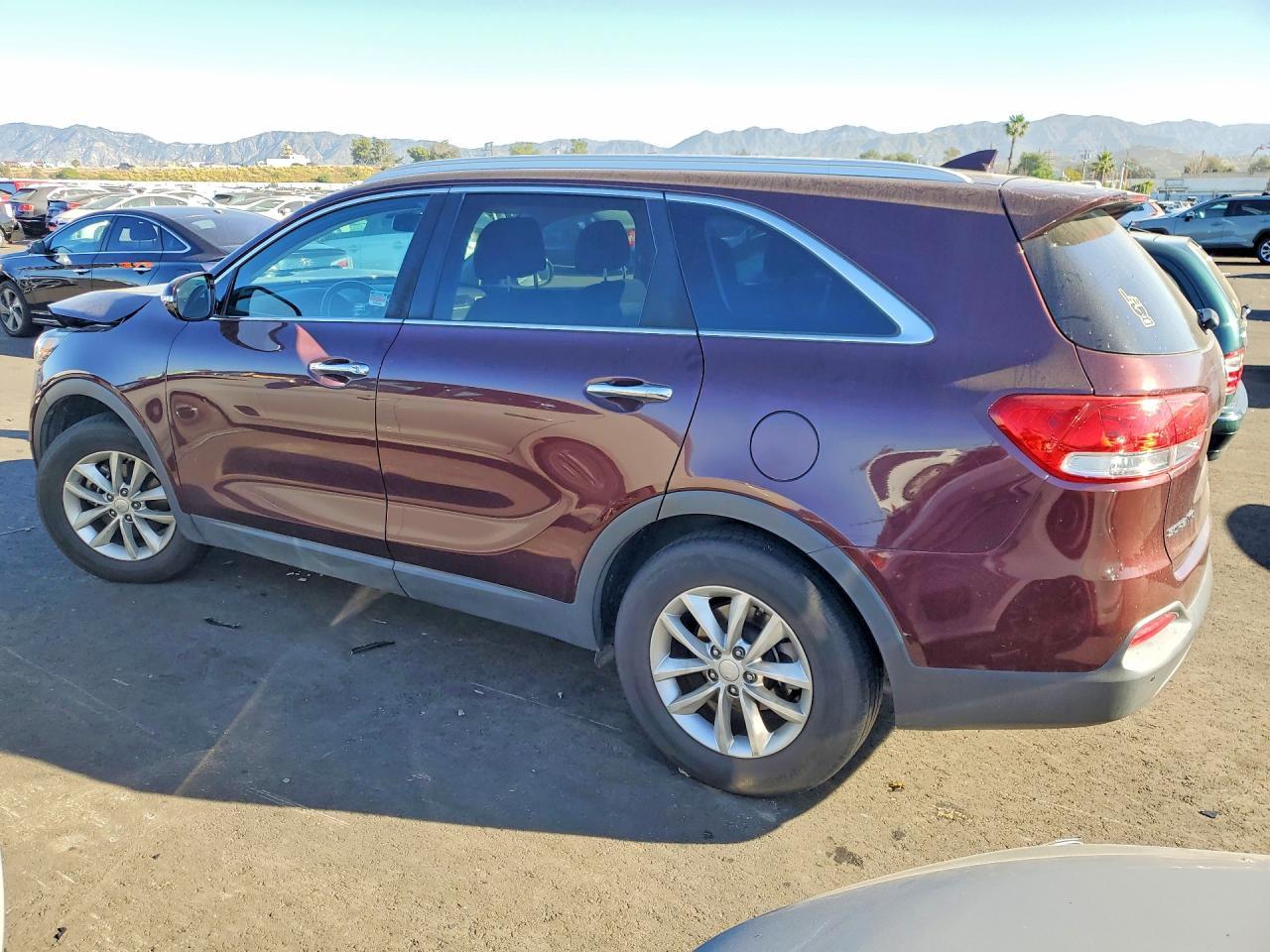 2017 KIA Sorento lx