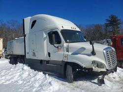 2016 Freightliner Cascadia 125 Semi Truck en venta en West Warren, MA