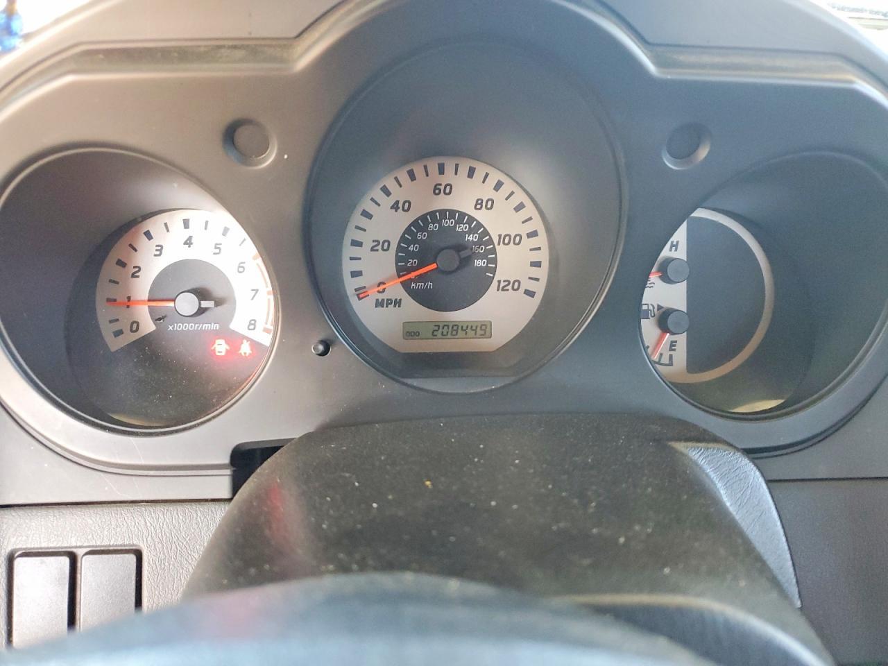 2004 Nissan Frontier XE-V6