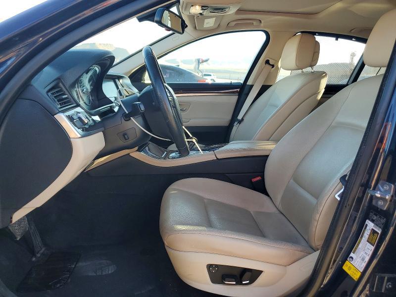 2011 BMW 528 i