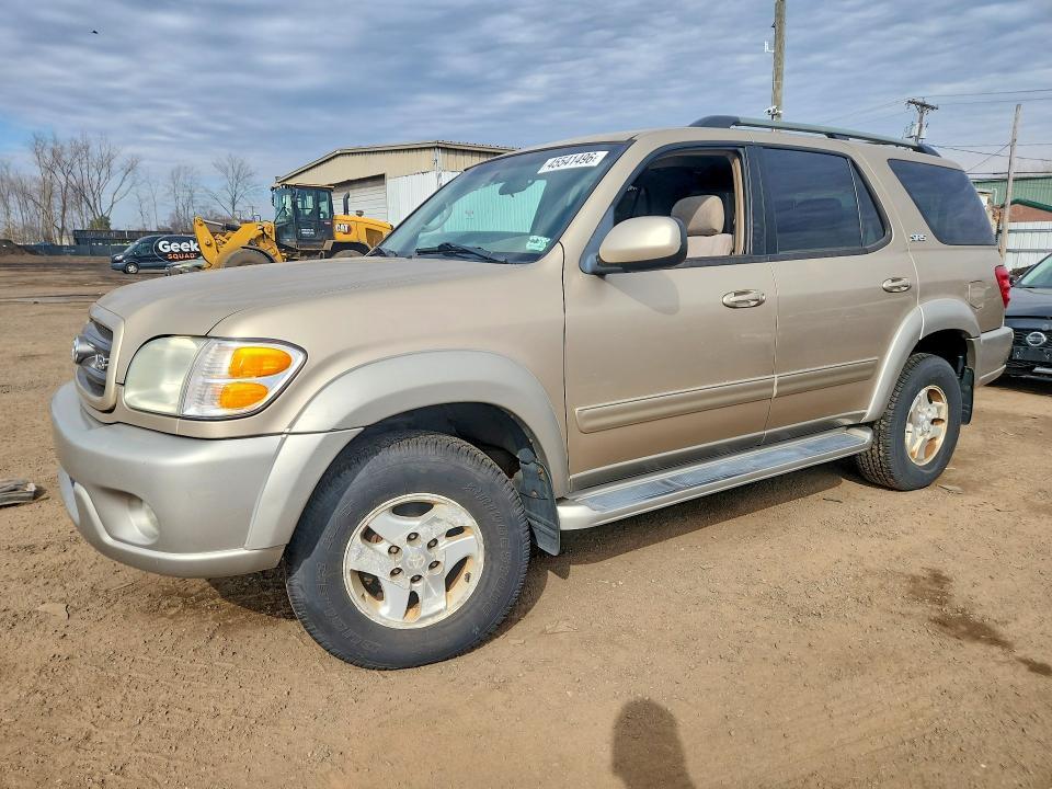 2004 Toyota Sequoia SR5