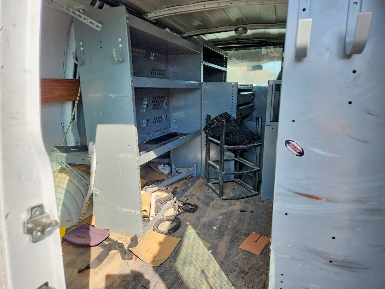 2013 Chev Express G2500