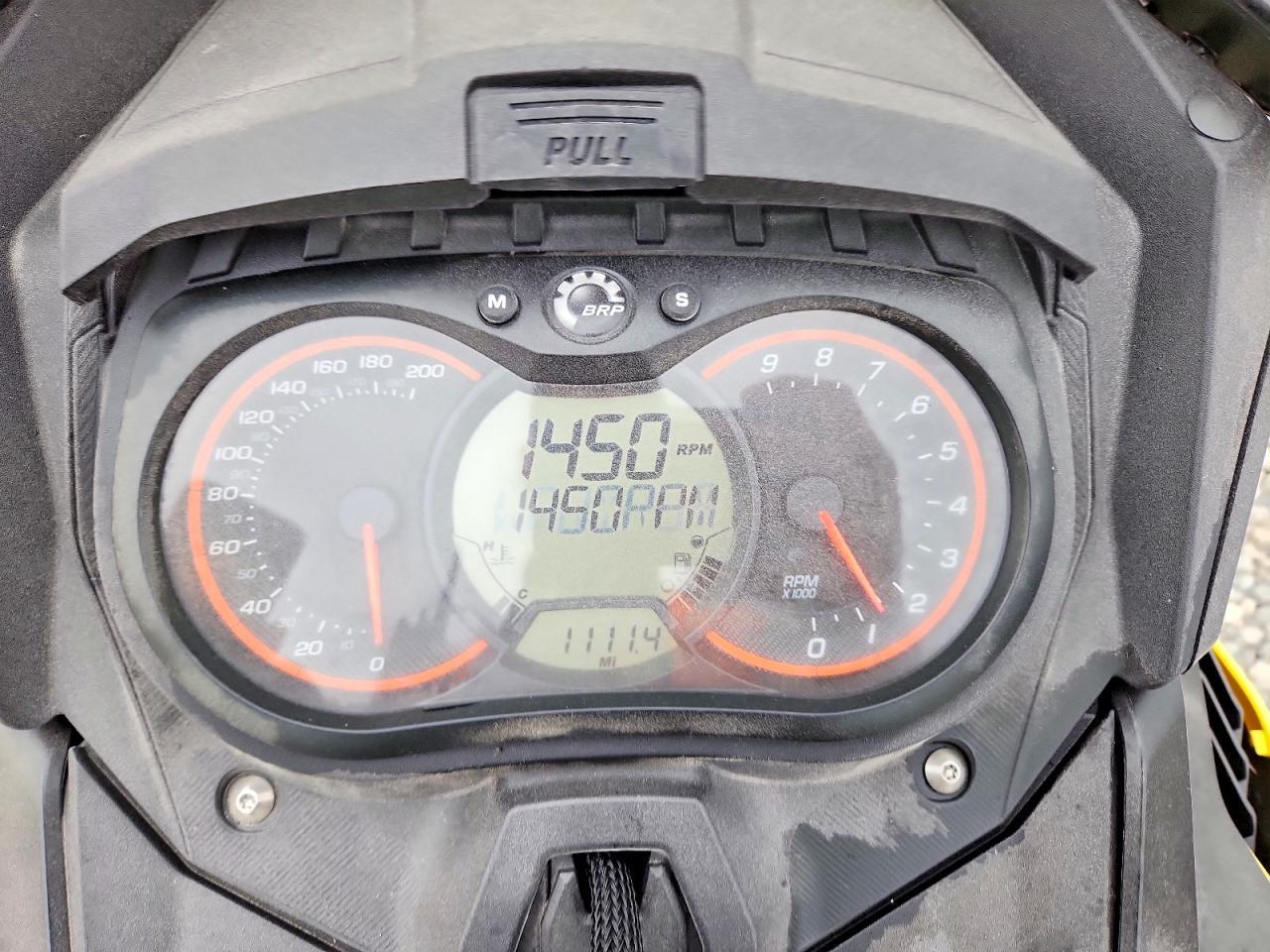 2016 Skidoo 850 Summit X