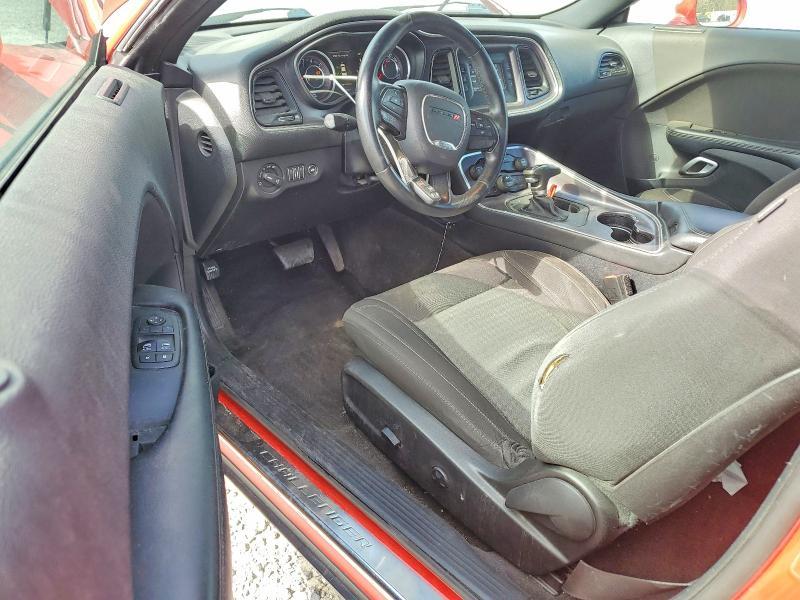 2015 Dodge Challenger sxt