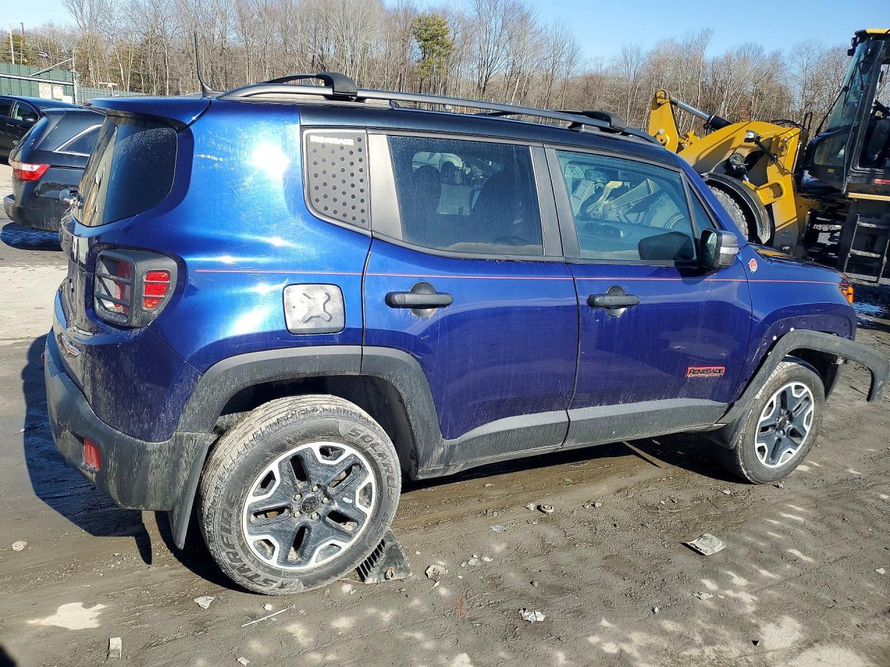 2017 Jeep Renegade Trailhawk