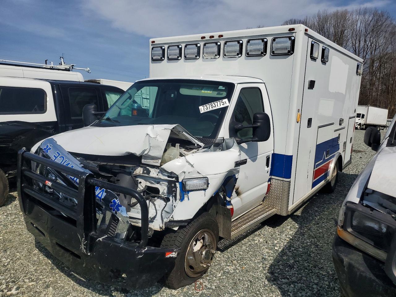 2022 Ford E450 Ambulance