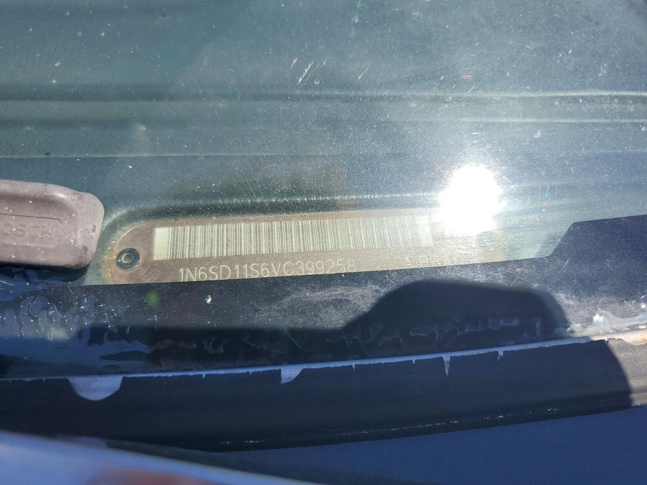 1997 Nissan Truck Base