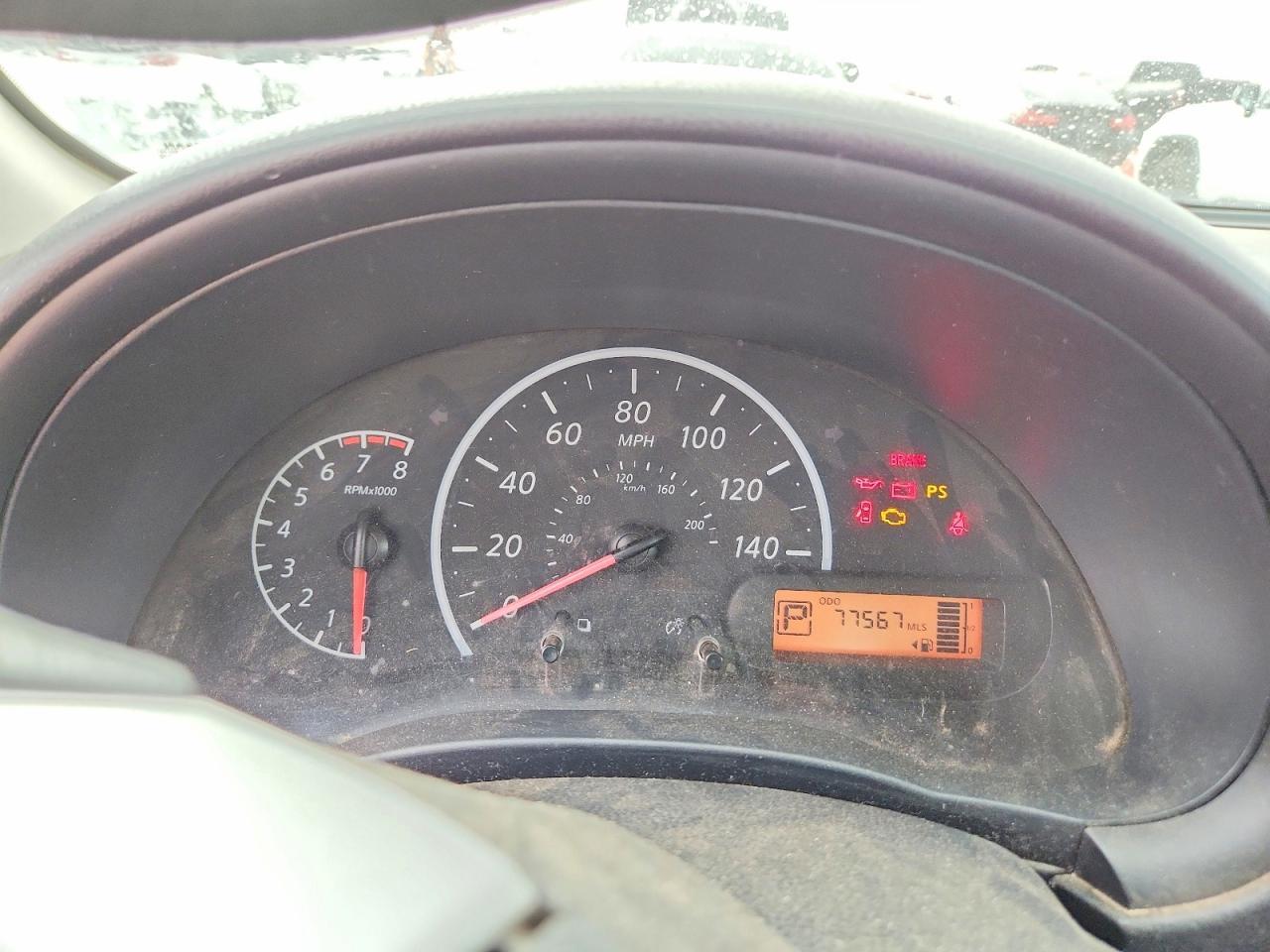 2015 Nissan Versa 1.6 s Plus