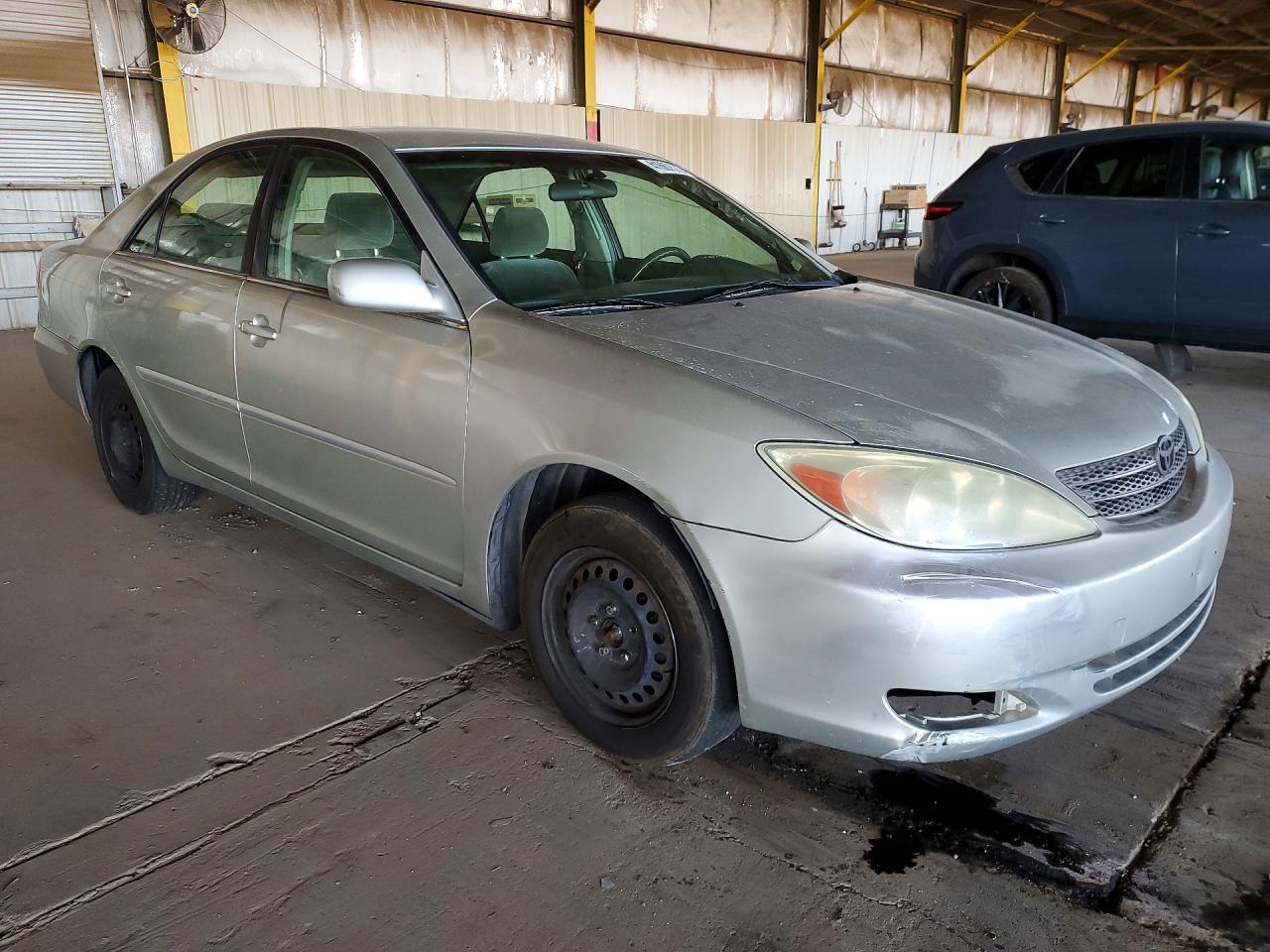2003 Toyota Camry le