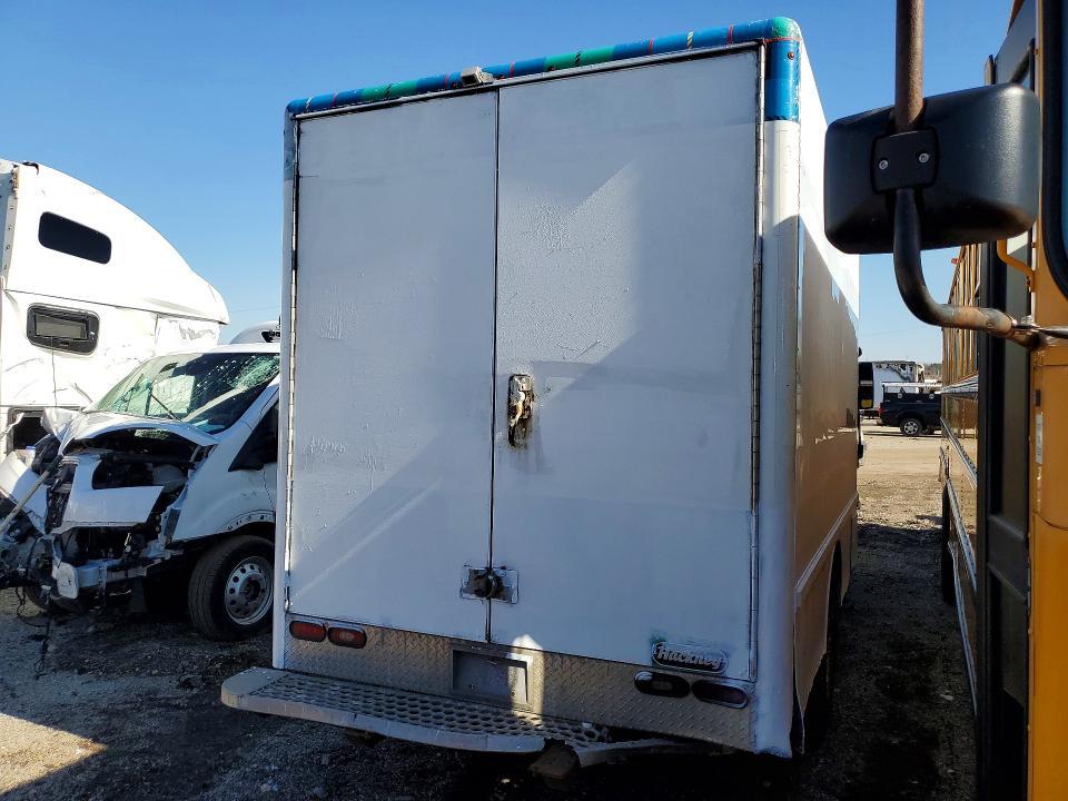 2015 Isuzu 2015 ISU Generic Van