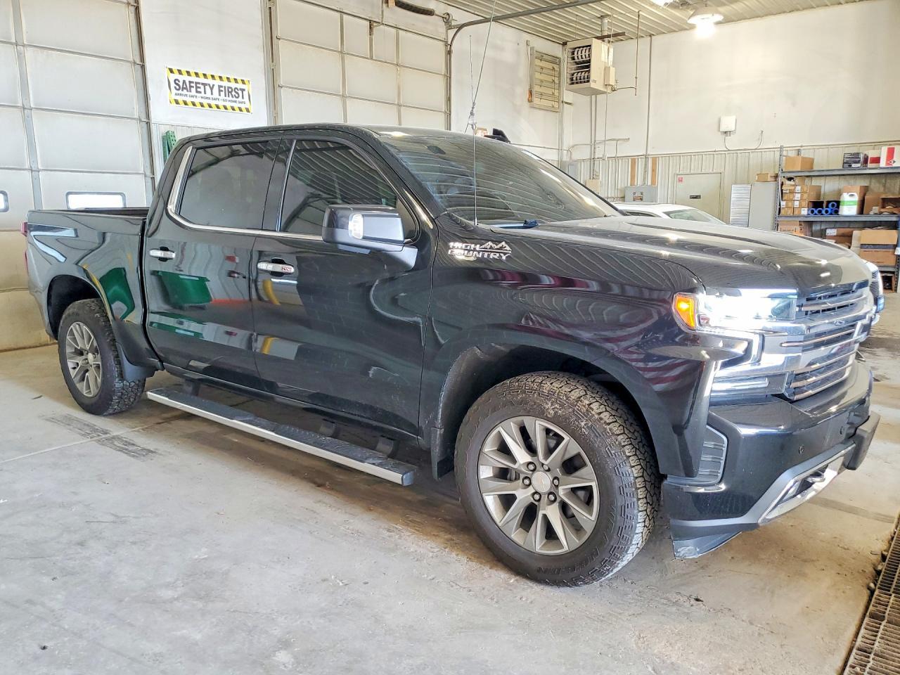 2021 Chevrolet Silverado K1500 High Country