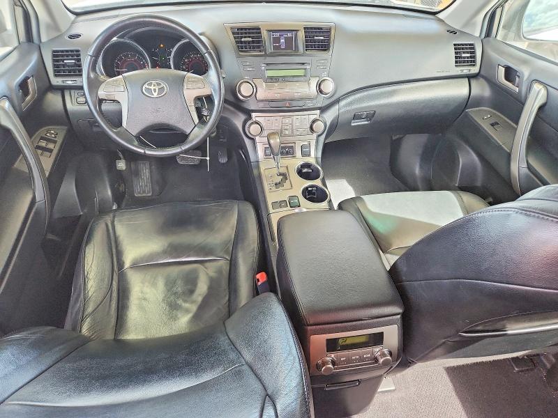 2010 Toyota Highlander se