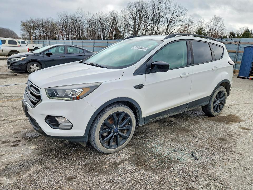 2018 Ford Escape se