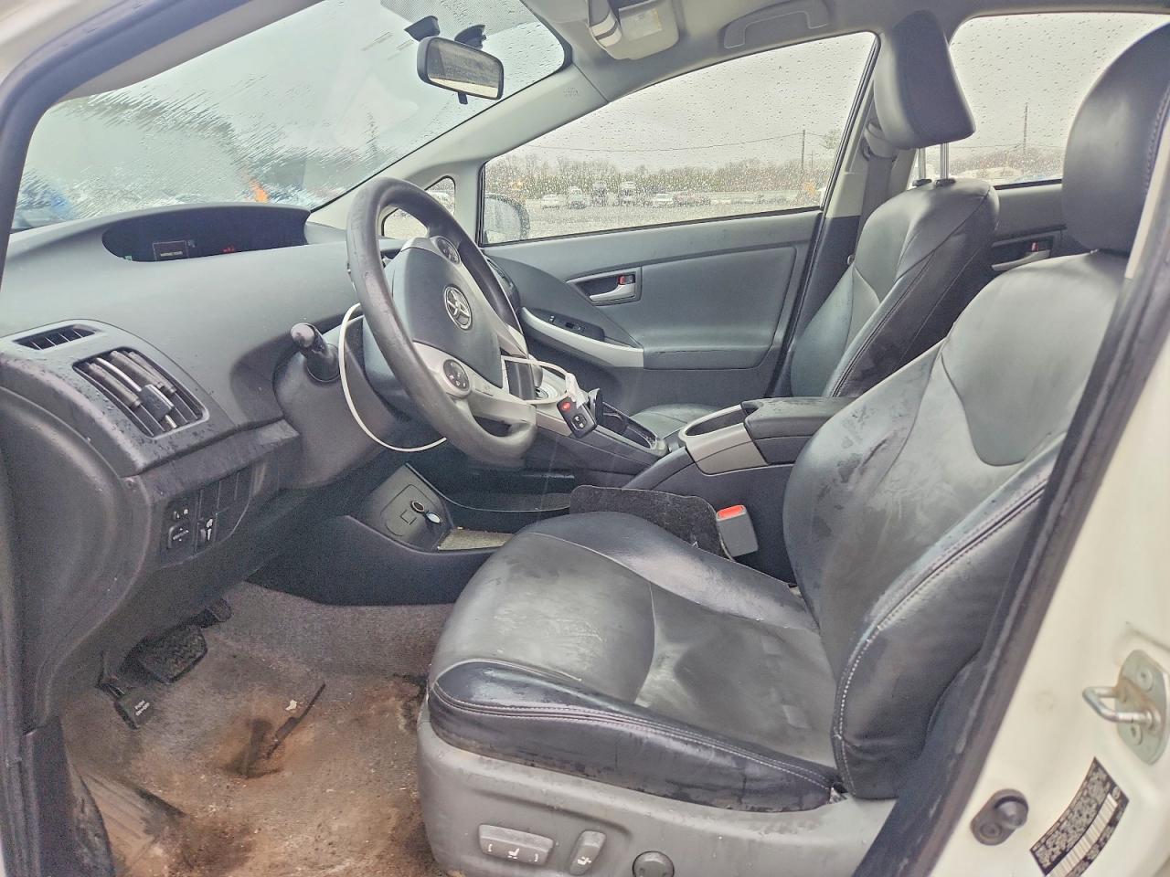 2014 Toyota Prius two