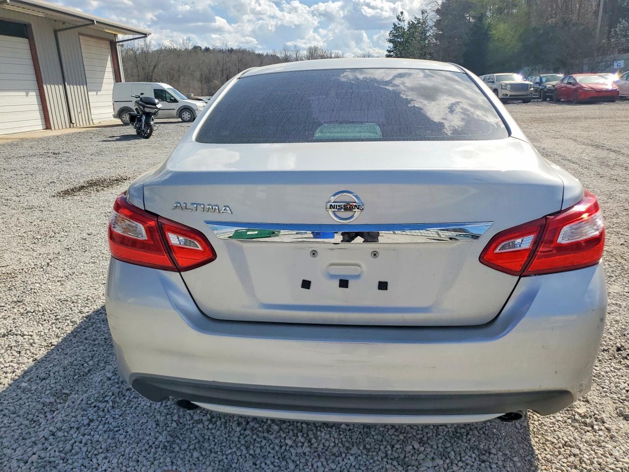 2016 Nissan Altima 2.5 s