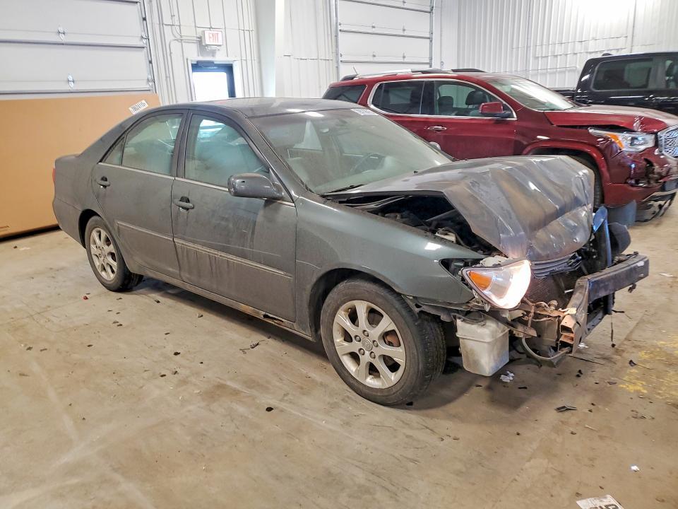 2005 Toyota Camry xle