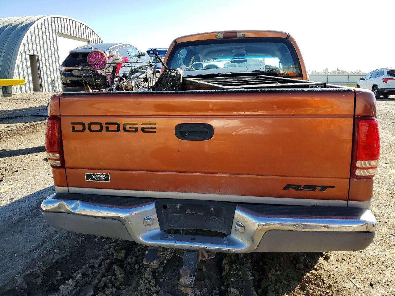 2000 Dodge Dakota Quattro