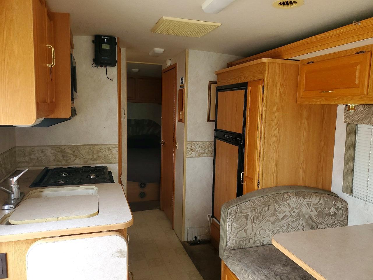 2004 Winnebago Motorhome