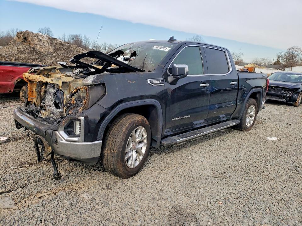 2020 GMC Sierra K1500 SLT
