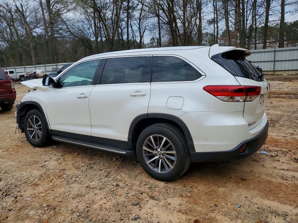 2019 Toyota Highlander xle