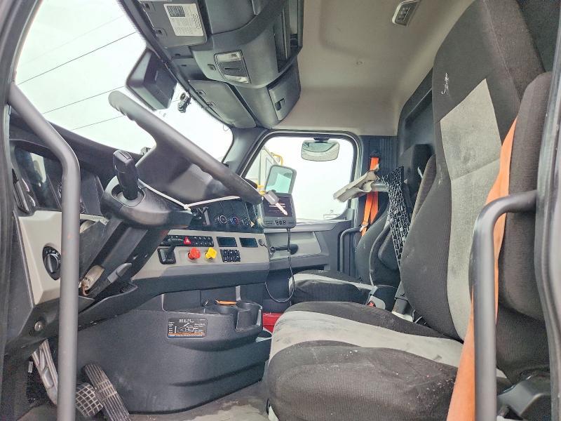 2021 Freigliner 2021 Freightliner Cascadia 1-Semi Truck