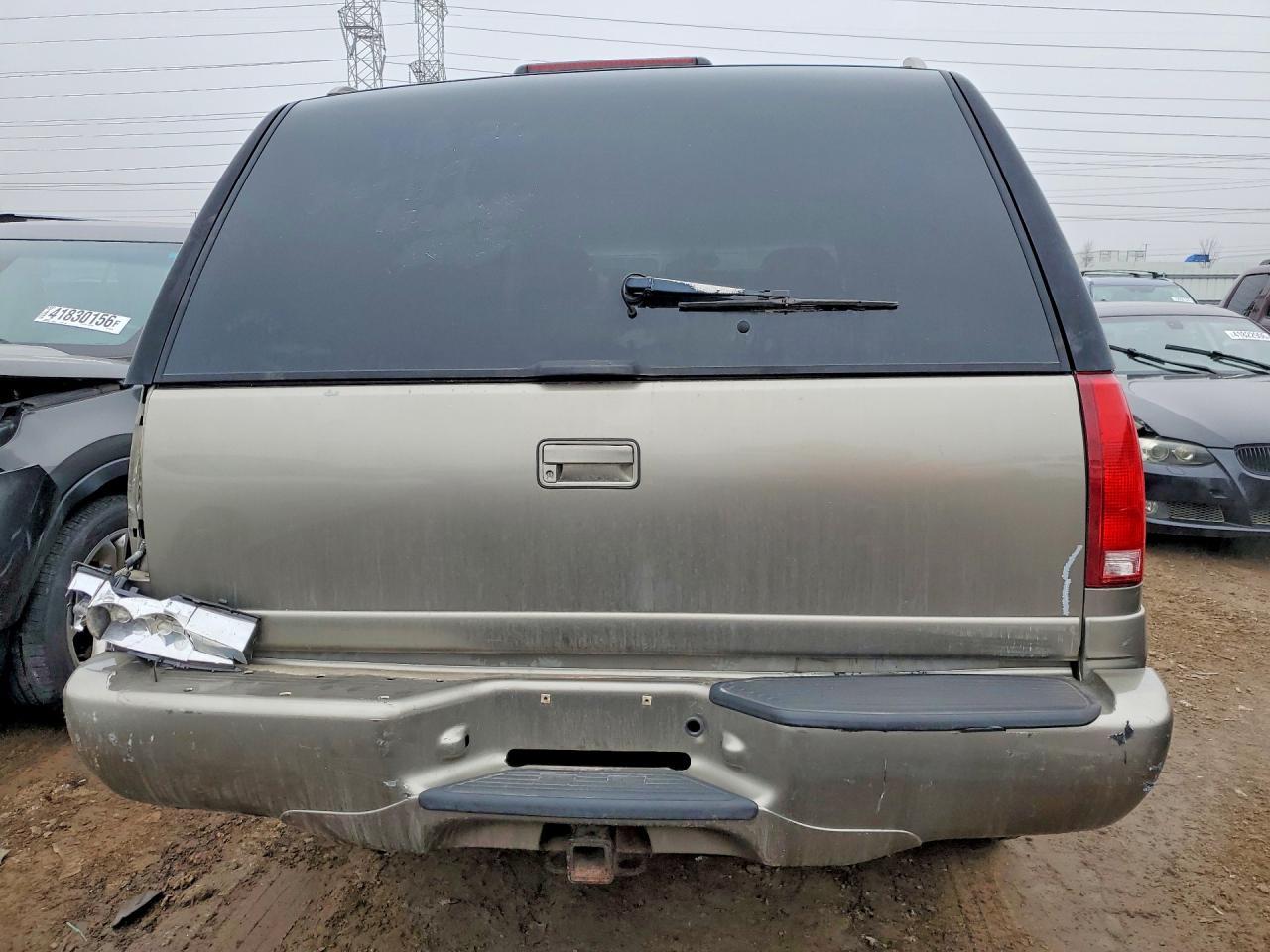 2000 Cadillac Escalade Luxury