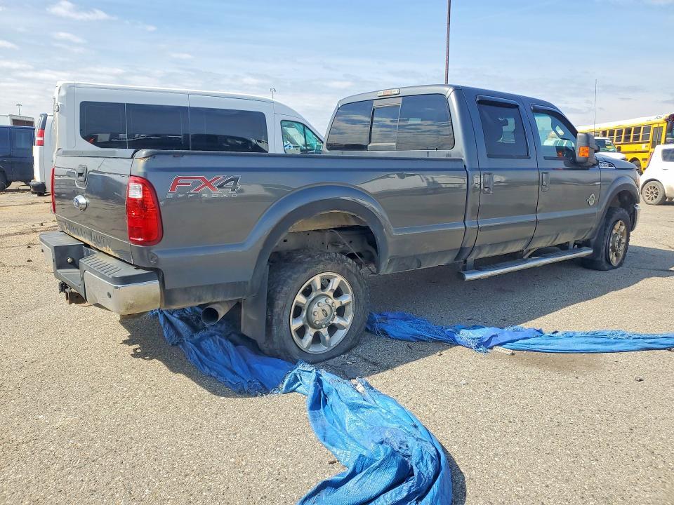 2015 Ford F350 Lariat SRW 4WD 6.7L V8 Tdsl Crew