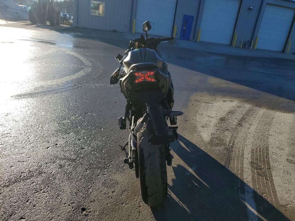 2024 Kawasaki EX650 R