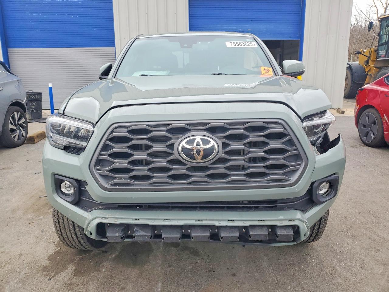 2023 Toyota Tacoma TRD OFF-Road