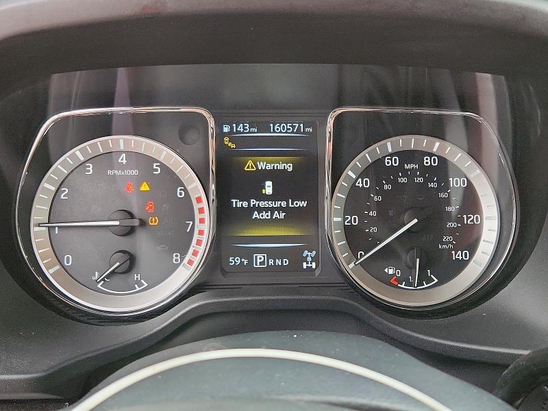 2017 Nissan Titan SV