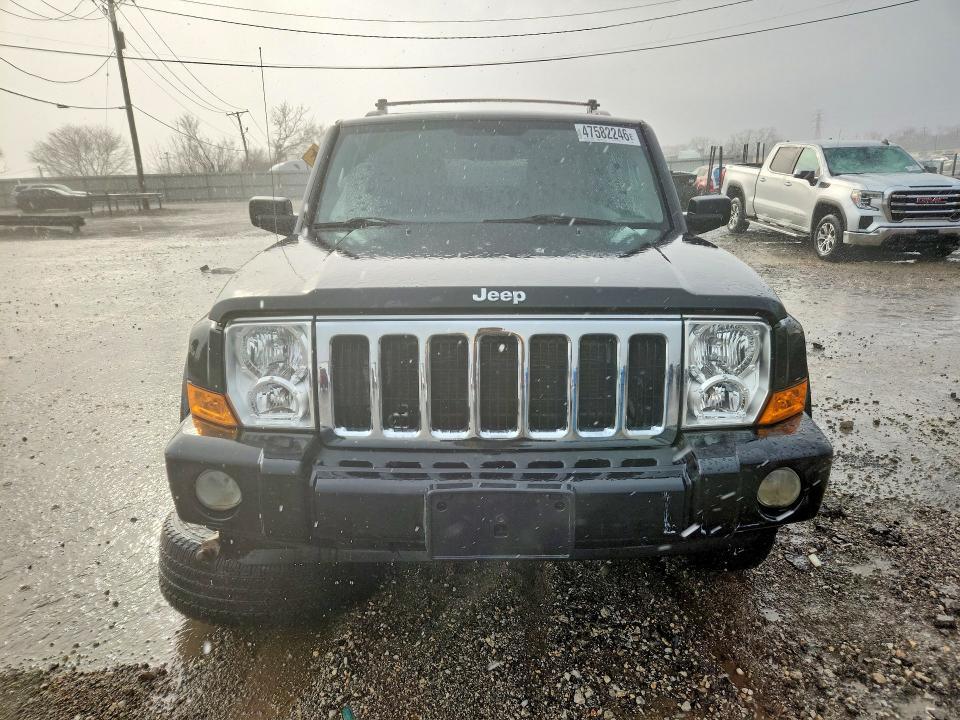 2009 Jeep Commander Sport