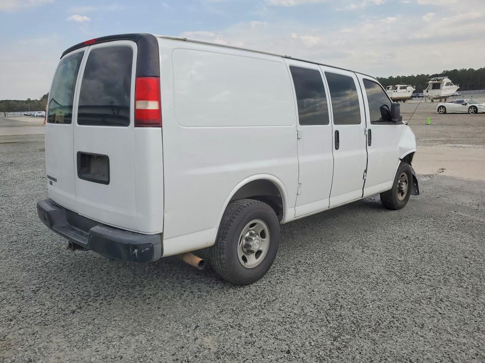 2016 Chevrolet Express G2500