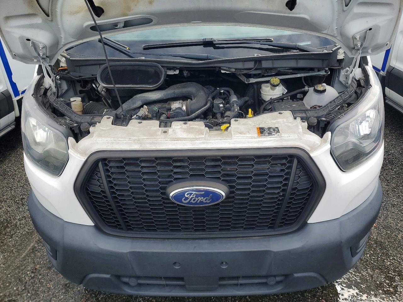 2021 Ford Transit Delivery Truck