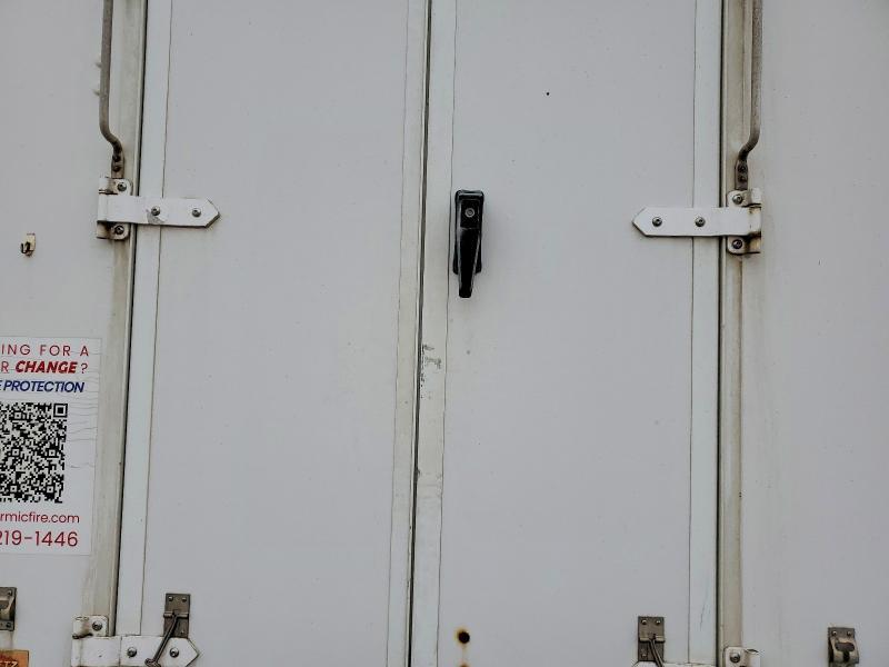 2015 Chevrolet Express Delivery Truck