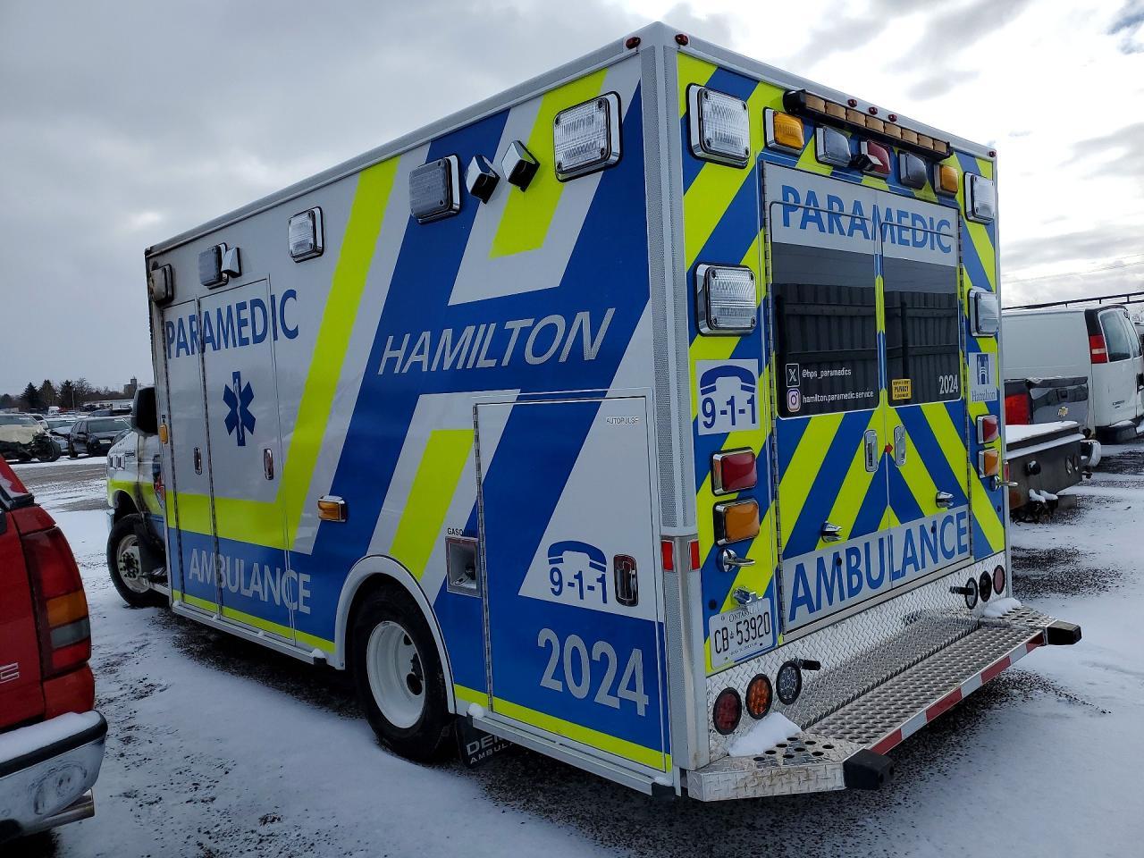 2025 Ford E-SERIES Cutaway