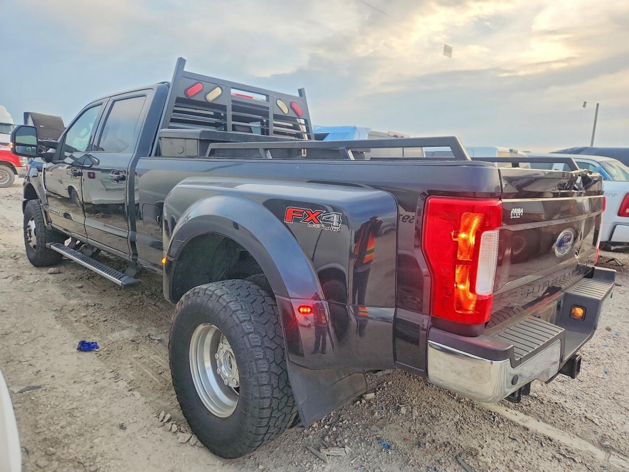 2017 Ford F350 Super Duty