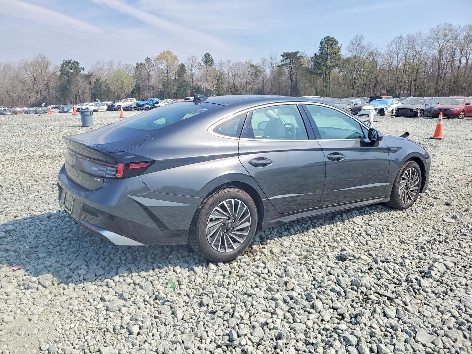 2026 Hyundai Sonata Hybrid sel
