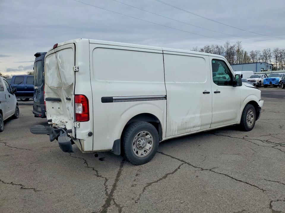 2018 Nissan NV 1500 SV